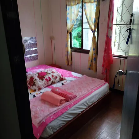 Np Guesthouse Trat Exterior photo