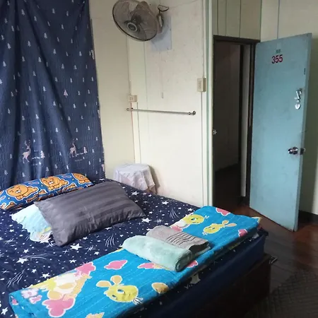 Np Guesthouse Trat Exterior photo