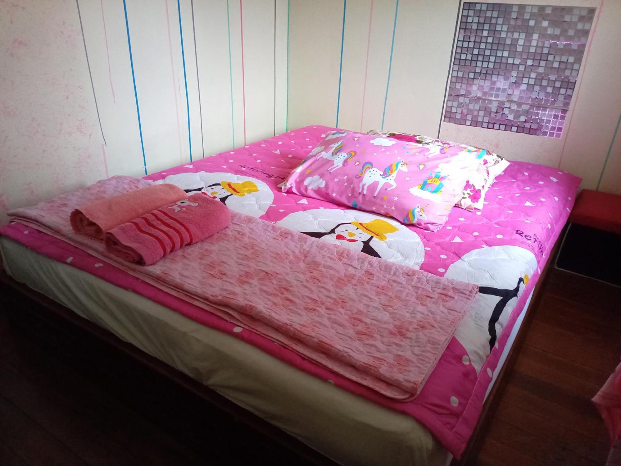 Np Homestay *